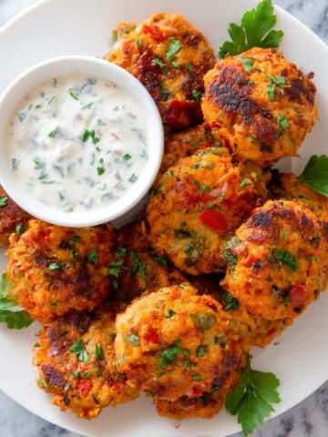 Oven-Baked Salmon Cakes with Fresh Herbs Recipe