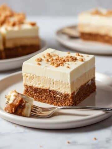 Eggnog Cheesecake Bars Recipe