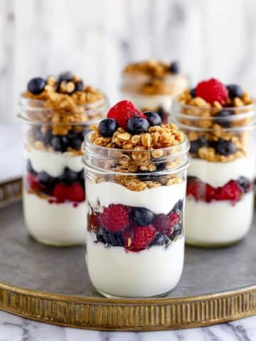 Make Ahead Fruit and Yogurt Parfaits Recipe