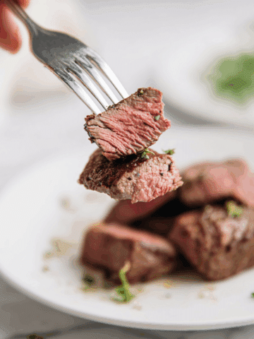 Air Fryer Garlic Butter Steak Bites Recipe