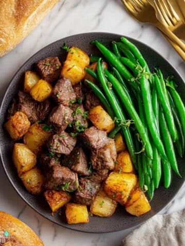 Garlic Butter Steak Bites and Potatoes Recipe