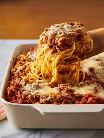 Baked Spaghetti with Cheese and Meat Sauce Recipe