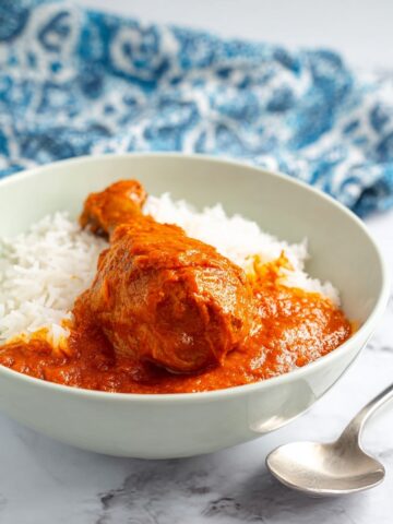 Obè Ata (Nigerian Red Chicken Stew) Recipe