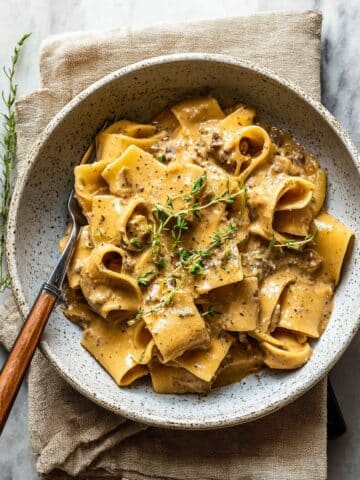 One Pot French Onion Pasta Recipe