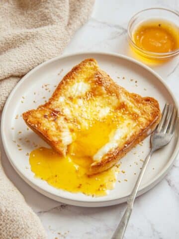 Air Fryer Egg & Cheese Toast Recipe