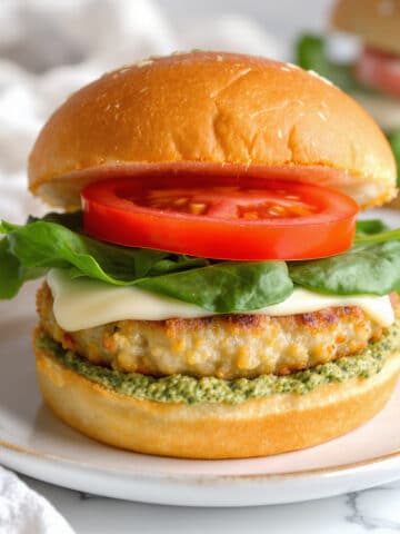 Caprese Pesto Chicken Burgers Recipe