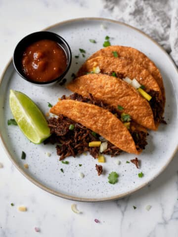 Authentic Birria Tacos with Rich Meat and Crispy Tortillas Recipe