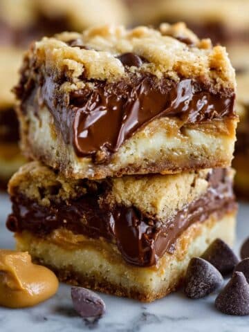 Peanut Butter Cup Gooey Cookie Bars Recipe