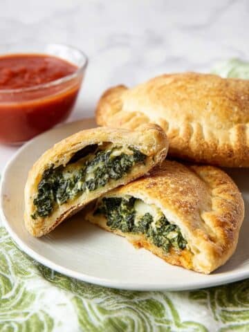 Spinach and Tofu Ricotta Calzones Recipe