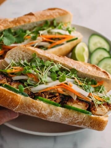 Vietnamese Chicken Bánh Mì Sandwich Recipe
