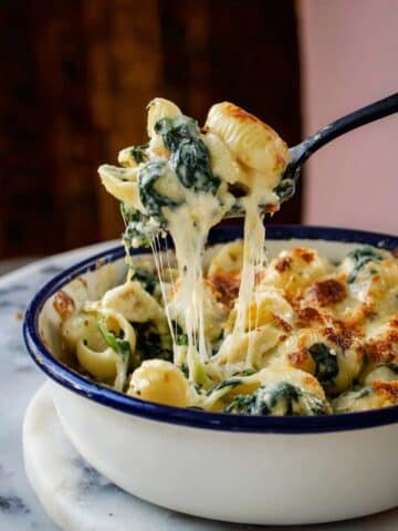 Tortellini Casserole with Spinach and Melted Cheese Recipe