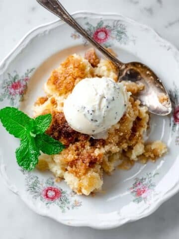 Pineapple Dump Cake Recipe