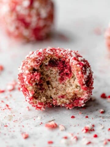 Strawberry Protein Energy Bites Recipe