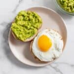 Avocado and Egg Breakfast Bagel Sandwich Recipe