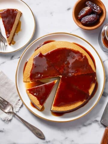 Date Cake with Date Syrup Recipe