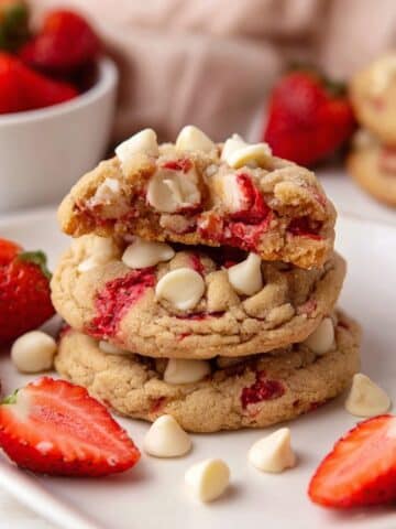 Strawberries & Cream Cookies Recipe