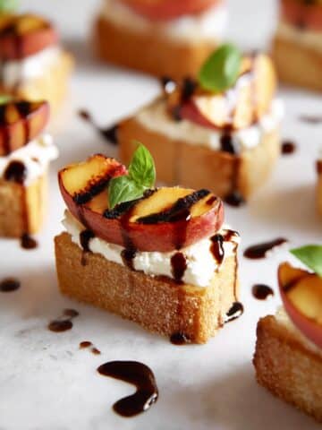 Ricotta Crostini with Grilled Peaches and Balsamic Reduction Recipe