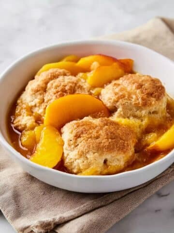 Fresh Southern Peach Cobbler Recipe