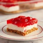 Strawberry Pretzel Salad Recipe