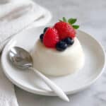 Simple Vanilla Panna Cotta Recipe