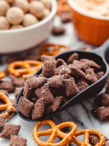 Brownie Batter Puppy Chow Recipe